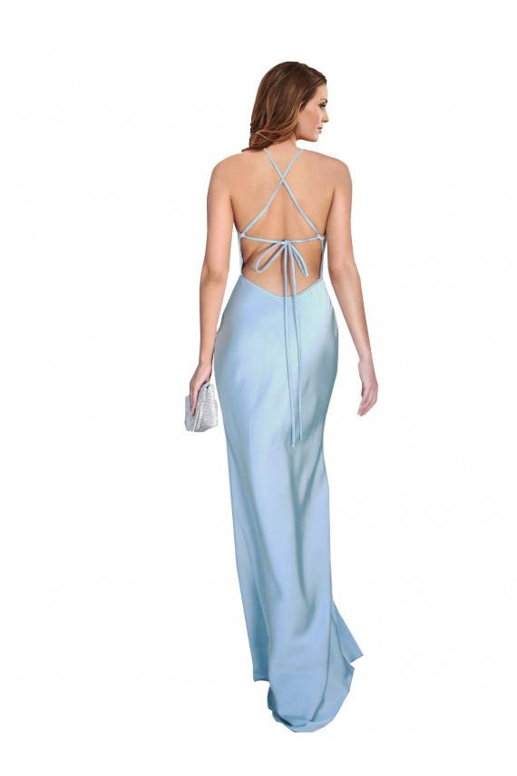 Azul Céu Claro Bainha Decote Capuz Cetim Sedoso Longo Formais Vestidos de Madrinha / Vestidos de Festa Outlet