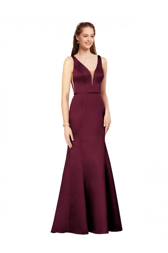 Borgonha Bainha Decote V Cetim Longo Formais Vestidos de Madrinha / Vestidos de Festa Outlet