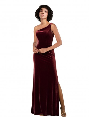 Borgonha Coluna Um Ombro Veludo Elástico Longo Formais Vestidos de Madrinha / Vestidos de Festa Outlet
