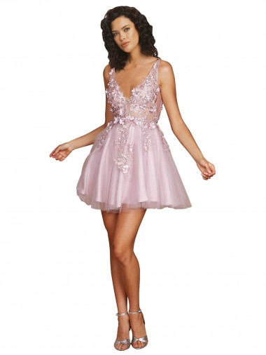 Linha A Decote V Curto Tule Curto Vestidos de Madrinha / Vestidos de Homecoming Outlet