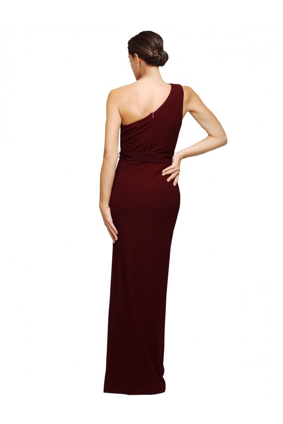 Ouro Borgonha Crepe Esticado Bainha Sem Mangas Um Ombro Longo Formais Vestidos de Madrinha / Vestidos de Noite / Vestidos de Festa Outlet