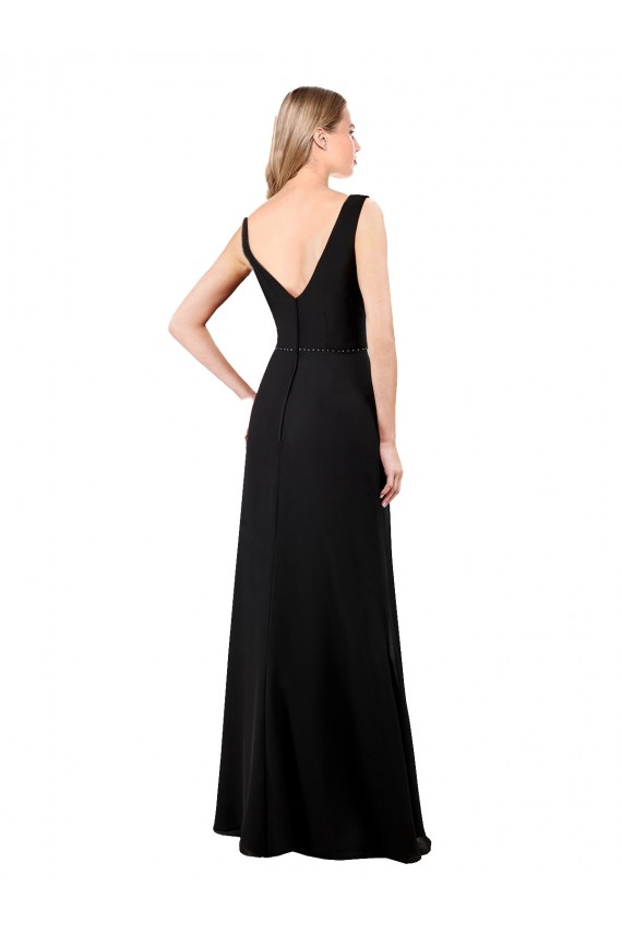 Preto Linha A Decote V Chiffon Longo Vestidos de Madrinha / Vestidos de Festa Outlet