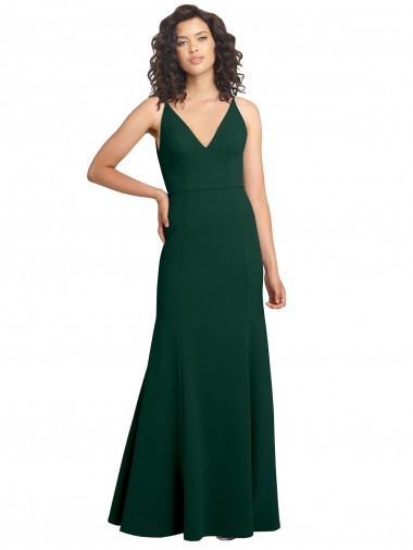 Verde Meia-Noite Crepe Esticado Linha A Sem Mangas Decote V Longo Formais Vestidos de Madrinha / Vestidos de Noite / Vestidos de Festa Outlet