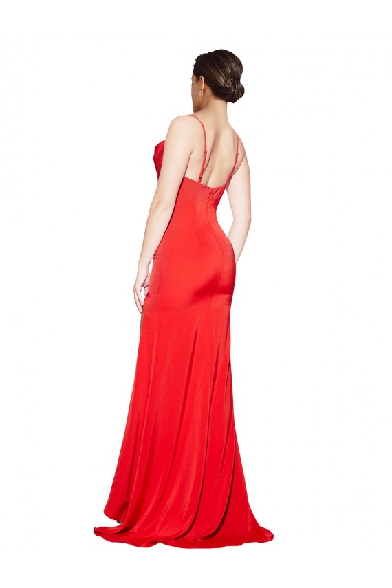 Vermelho Bainha Decote Capuz Cetim Elástico Longo Formais Vestidos de Madrinha / Vestidos de Festa Outlet