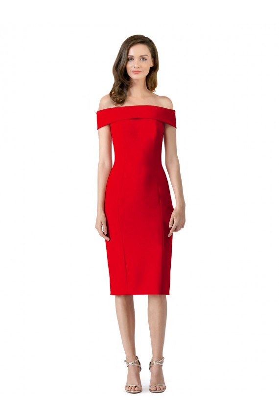 Vermelho Bainha Fora do Ombro Comprimento Chá Crepe Esticado Curto Formais Vestidos de Madrinha / Vestidos de Festa Outlet